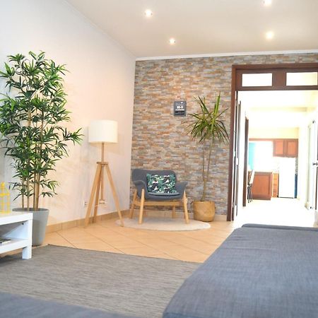 House Fifteen Орта Екстериор снимка