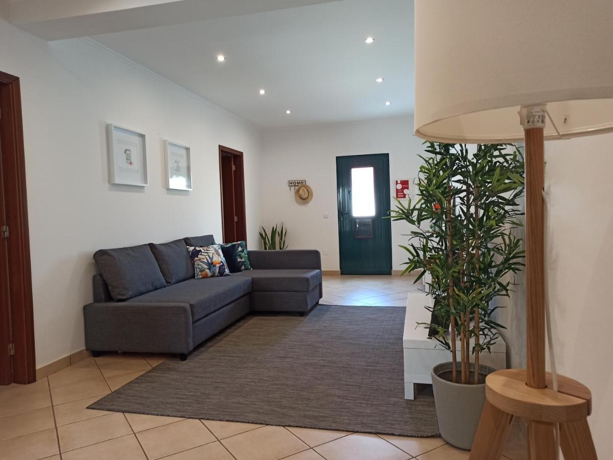 House Fifteen Орта Екстериор снимка