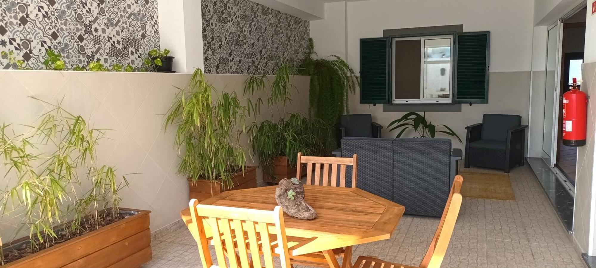 House Fifteen Орта Екстериор снимка